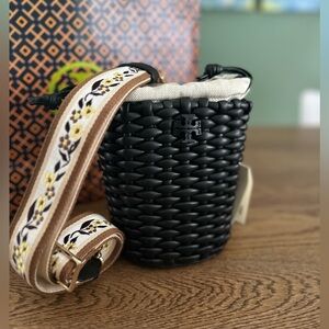 NWT! NEW! Tory Burch Emerson Basketweave Woven Mini Bucket Bag -Women leather